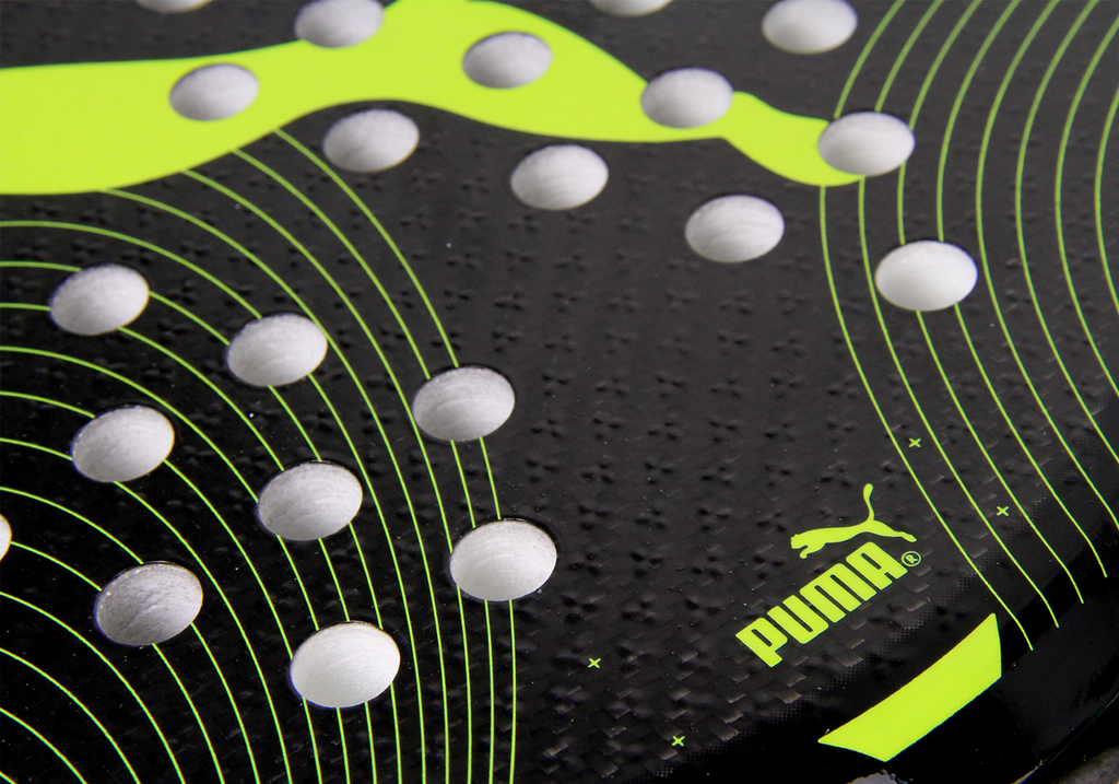 Puma solar blink control; Textura de una raqueta.