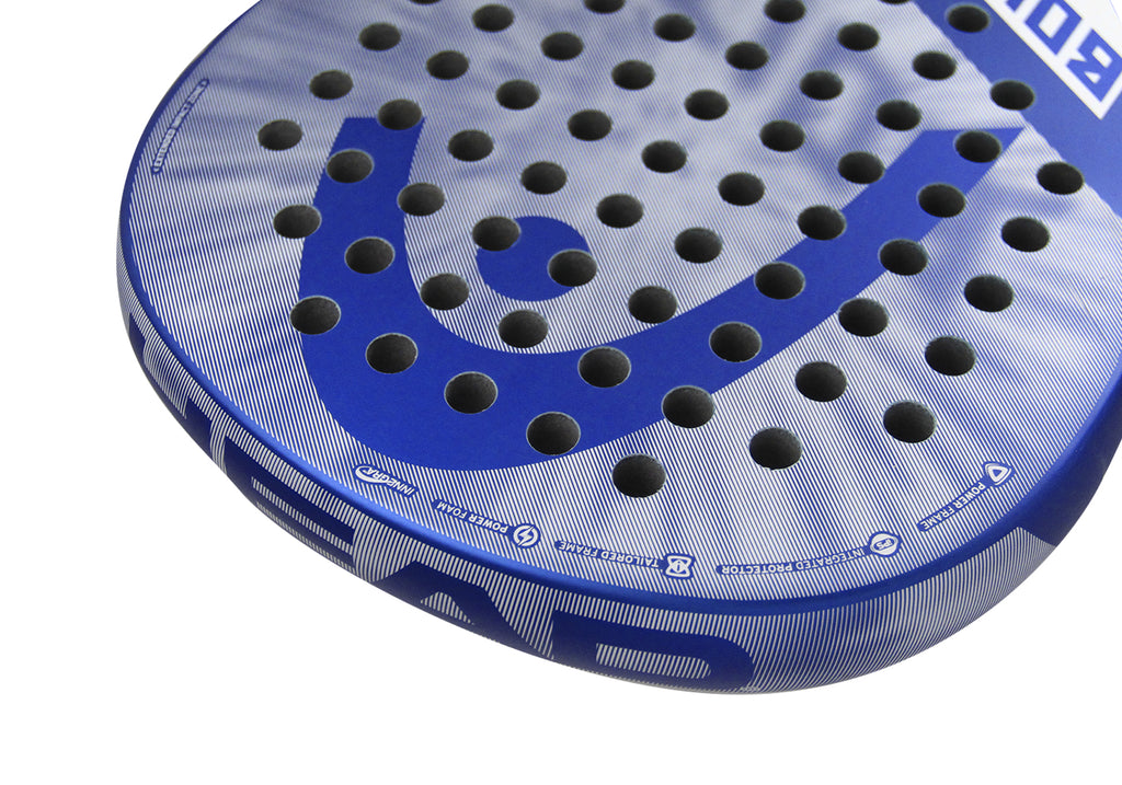 Head bolt azul 2023; Acercamiento de la textura de la raqueta.